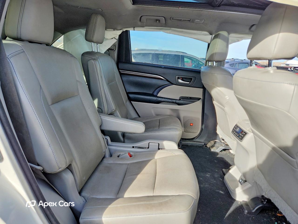 Toyota Highlander 2015