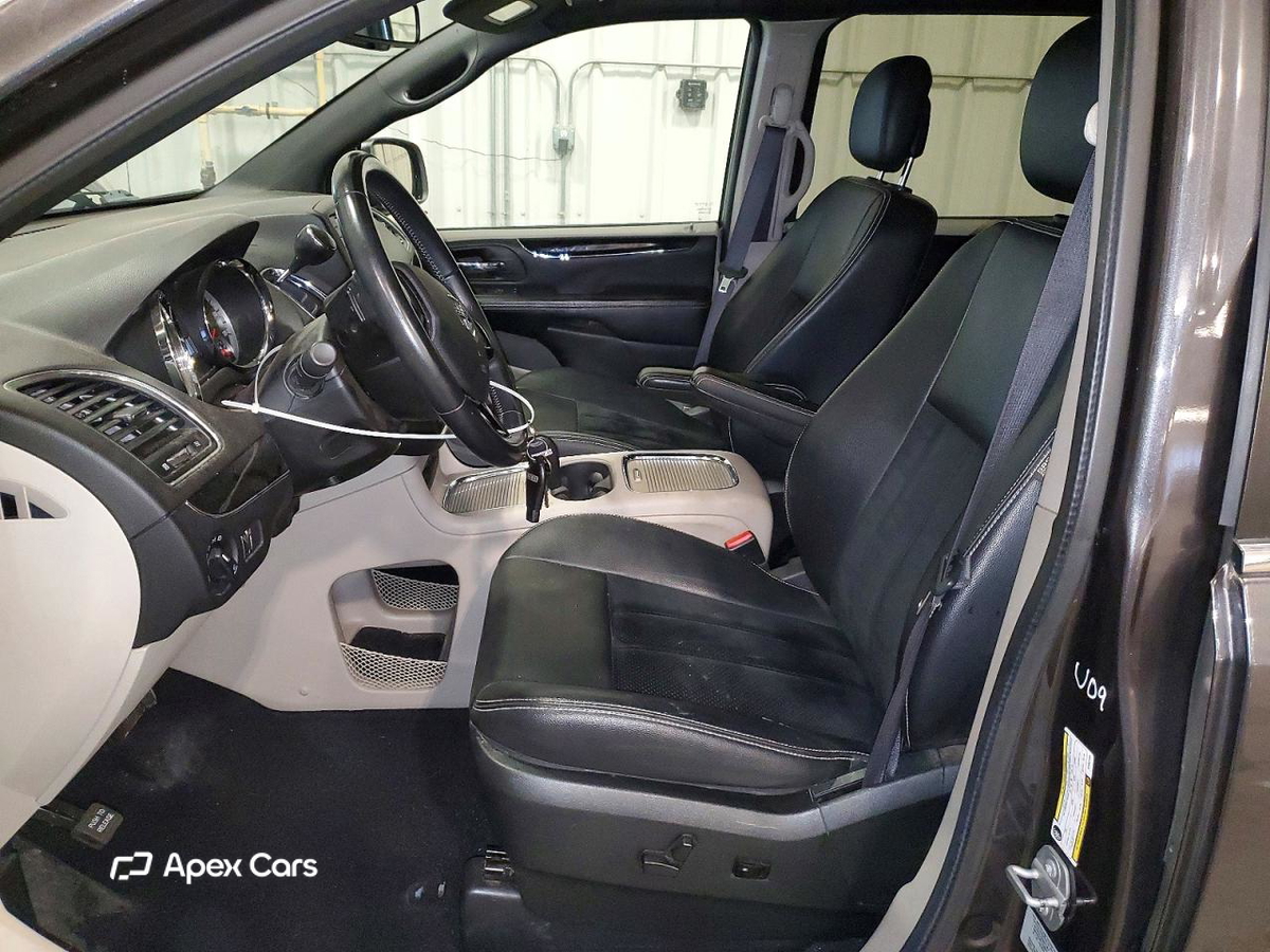 Dodge Caravan 2017