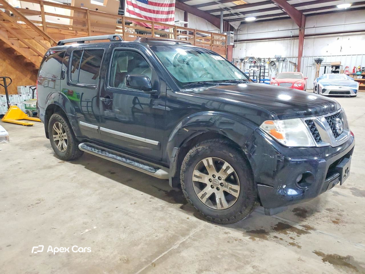 Nissan Pathfinder 2012