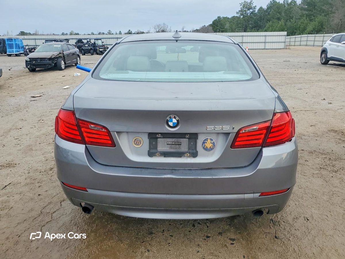 BMW Series 5 2011
