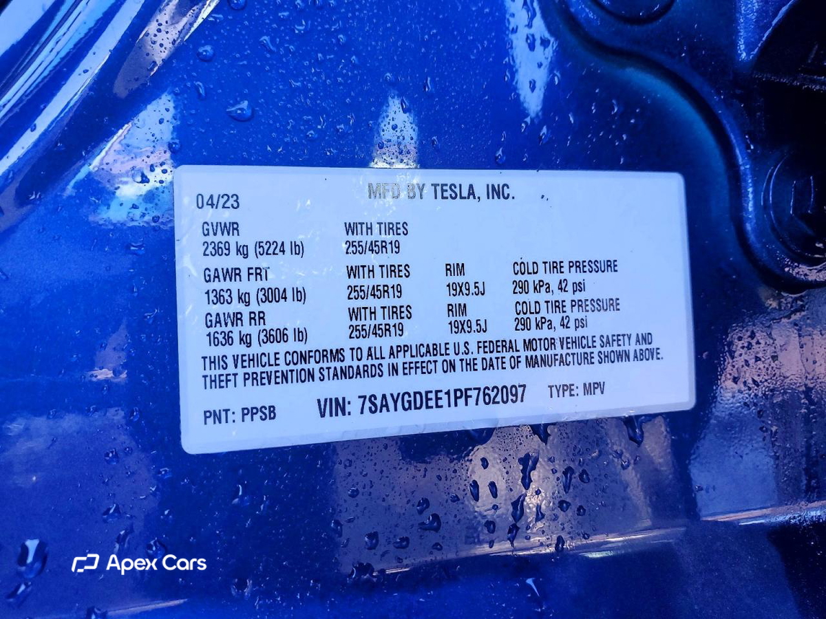 Tesla Model Y 2023