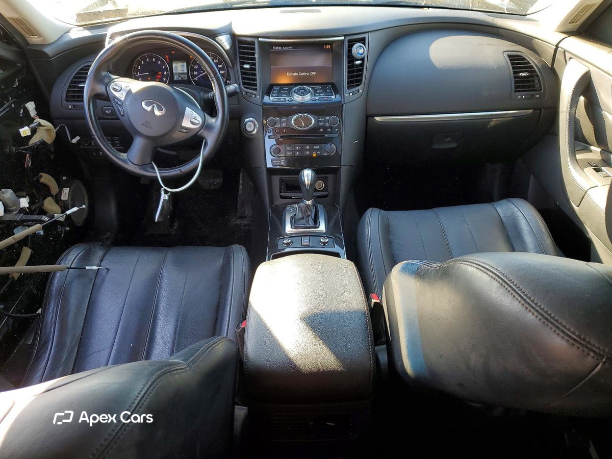 Infiniti FX 2012