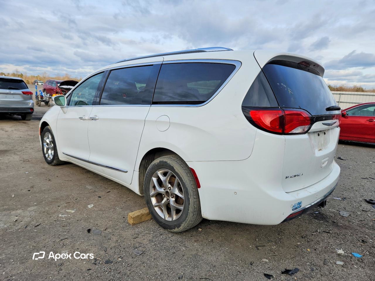 Chrysler Pacifica 2017