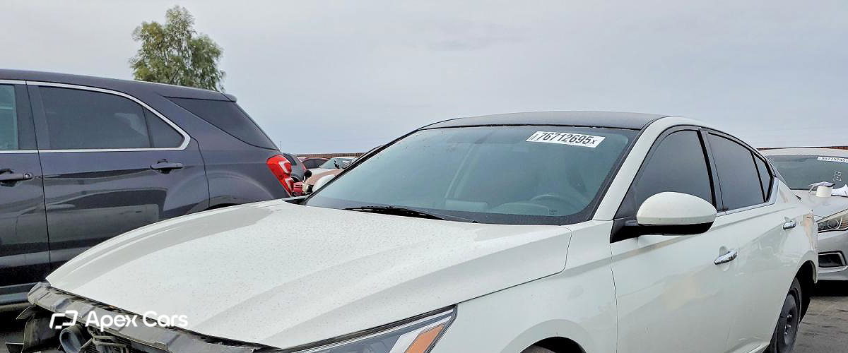 Altima 2020 - Image 1 of 13