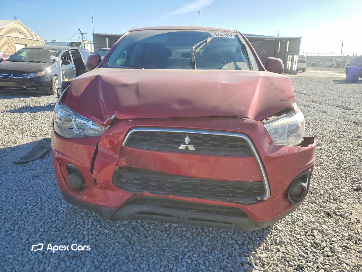 Mitsubishi Outlander 2015