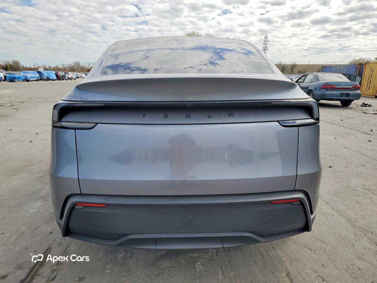 Tesla Model Y 2026