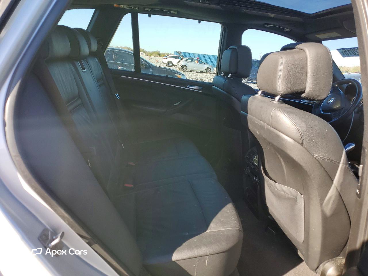 BMW X5 2011