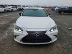 Lexus ES 2020