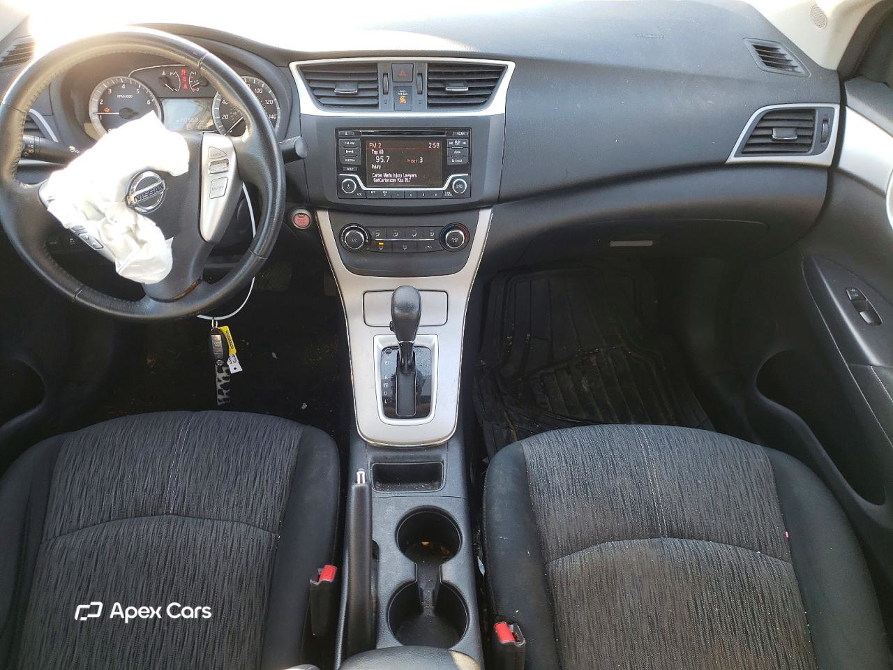Nissan Sentra 2015