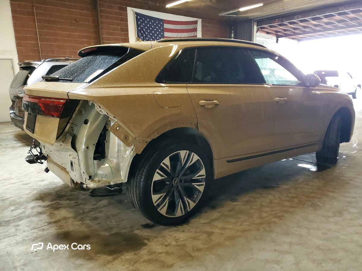 Audi Q8 2025