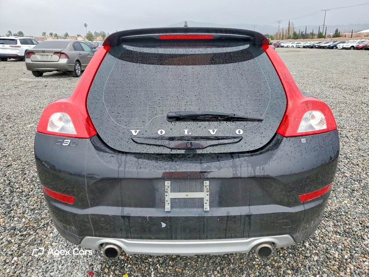 Volvo C30 2011