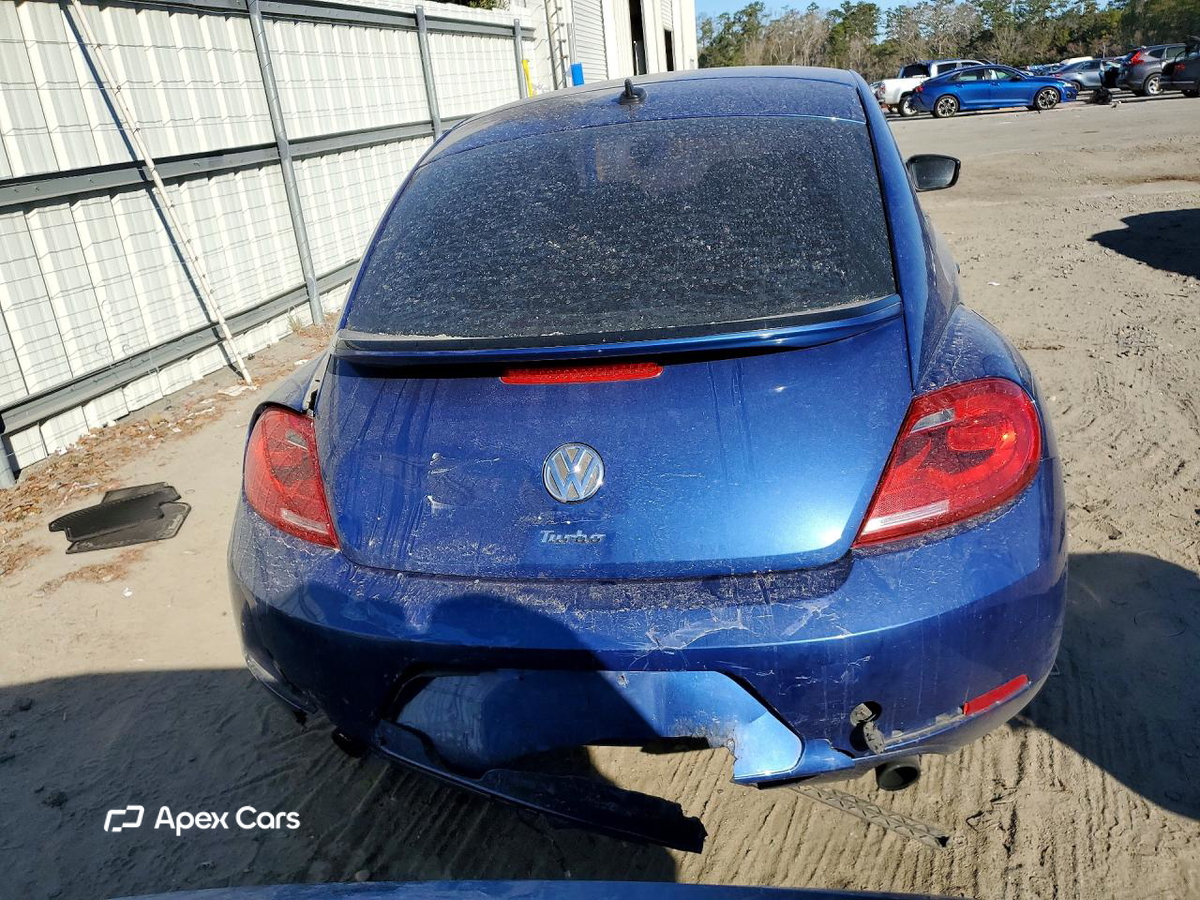 Volkswagen Beetle 2012
