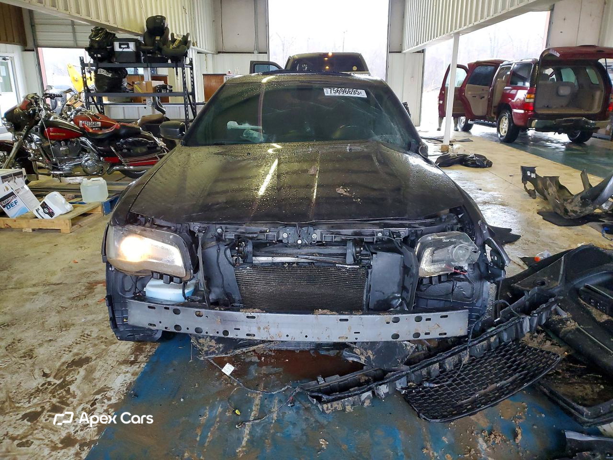 Chrysler 300 2021