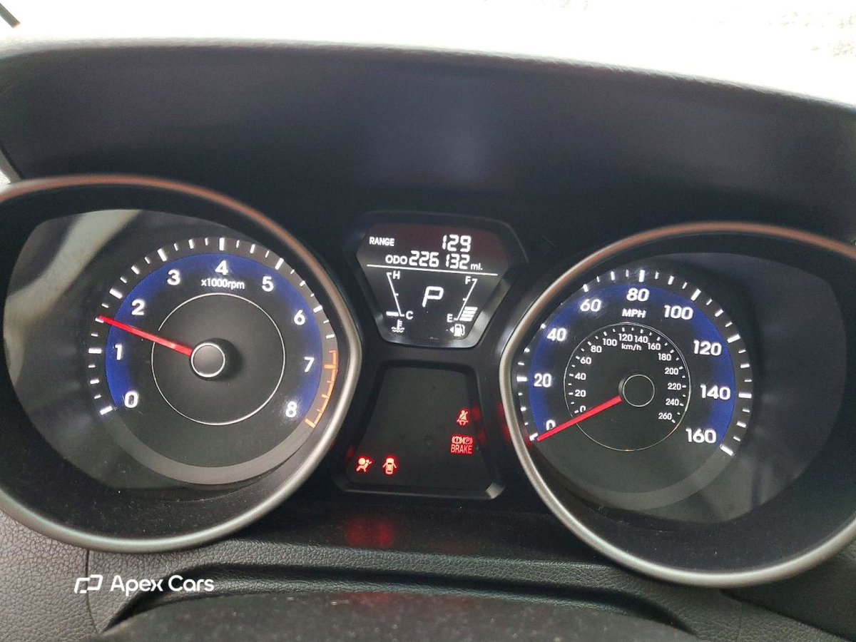 Hyundai Elantra 2013