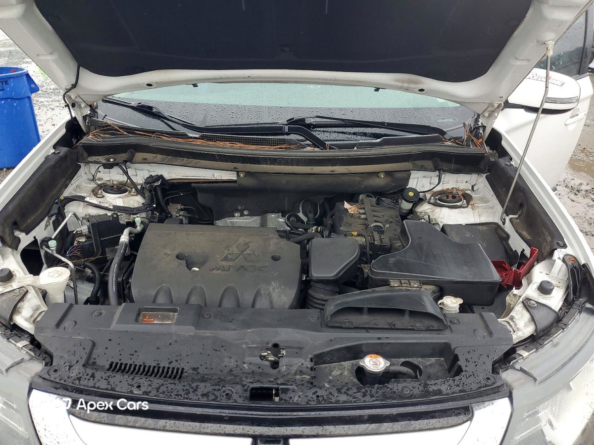 Mitsubishi Outlander 2016