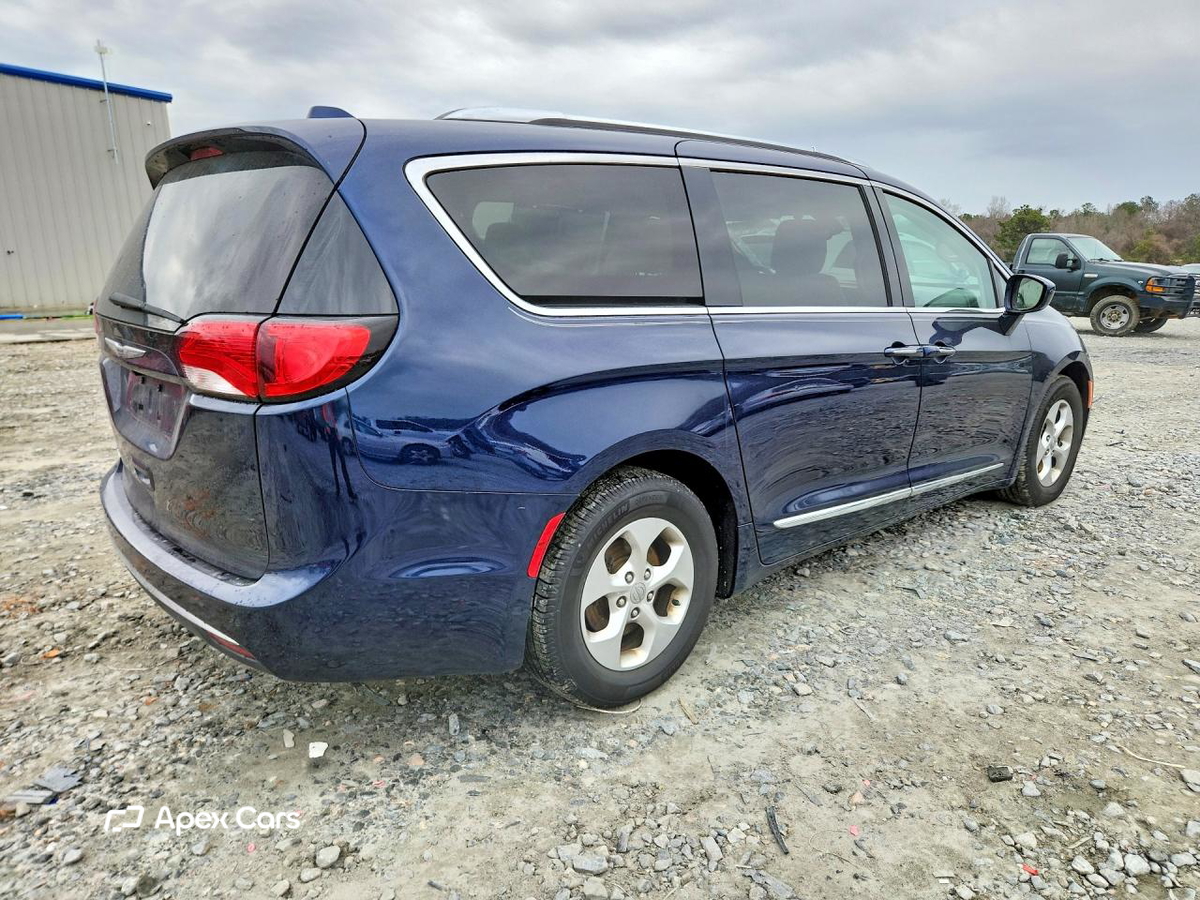 Chrysler Pacifica 2017