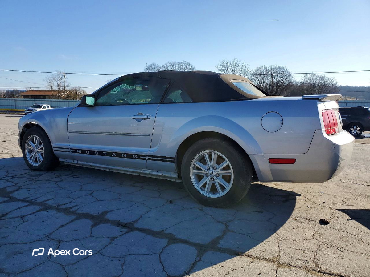 Ford Mustang 2007