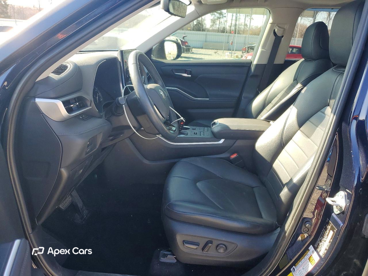 Toyota Highlander 2020