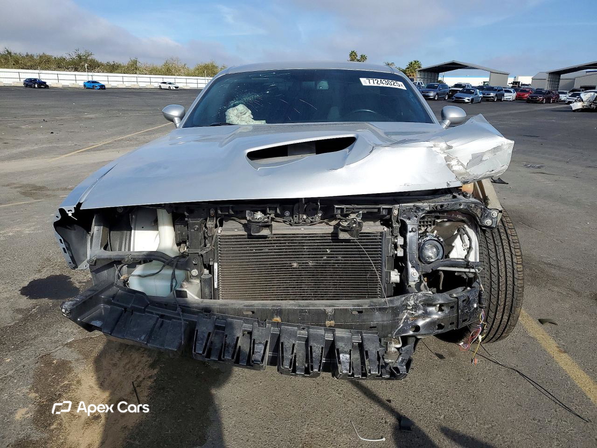 Dodge Challenger 2021