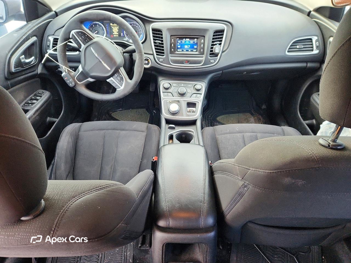 Chrysler 200 2015