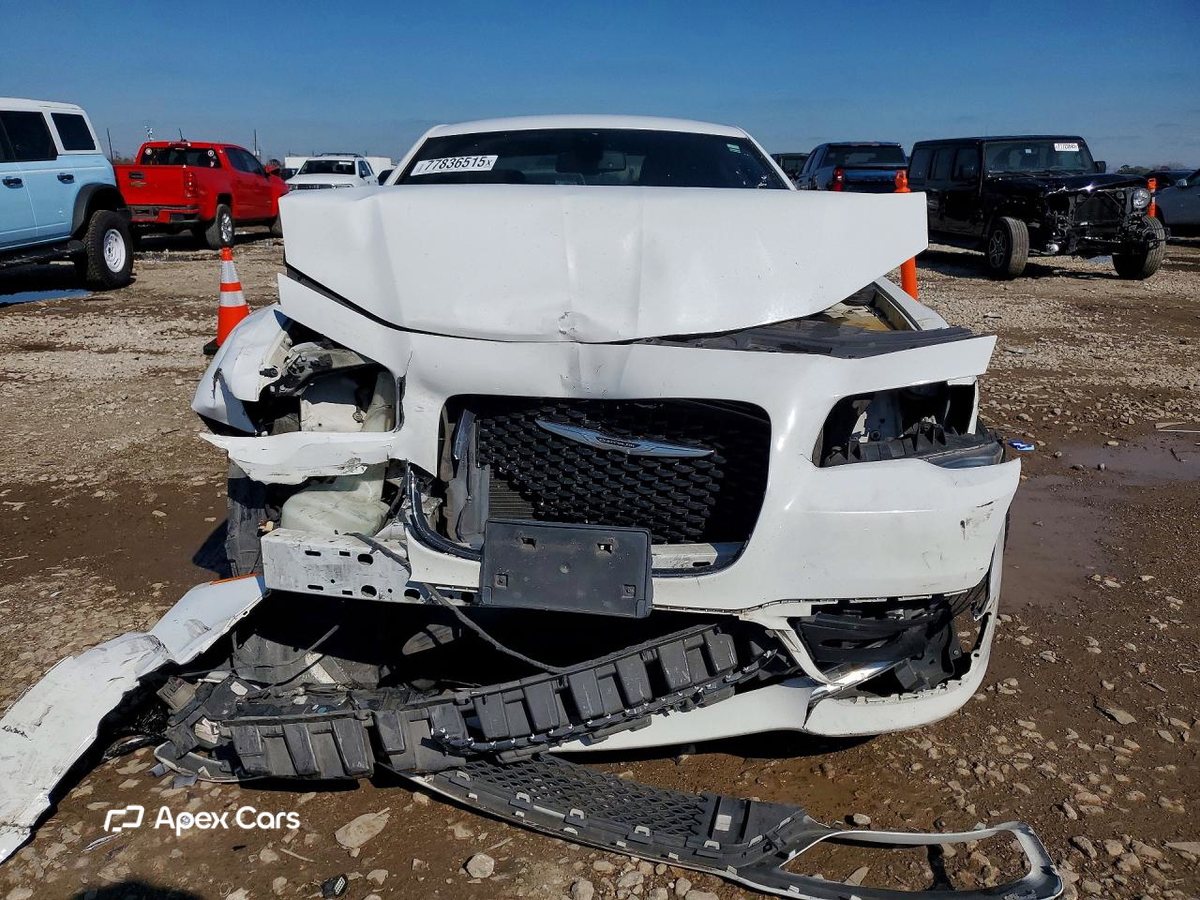 Chrysler 300 2018
