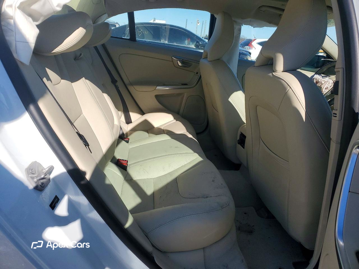 Volvo S60 2015