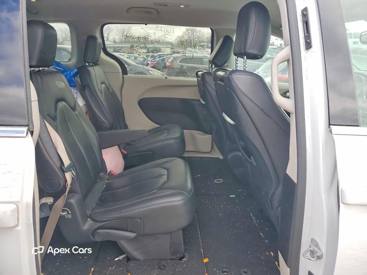 Chrysler Pacifica 2017