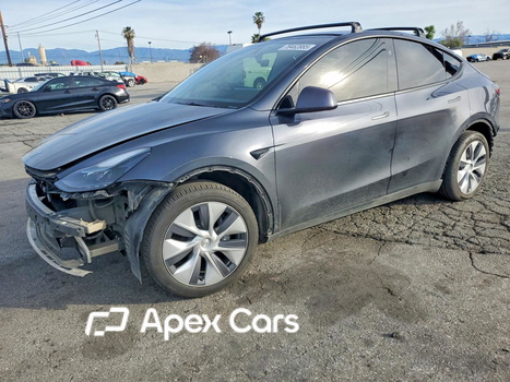 Tesla Model Y 2024 - Image 1 of 13