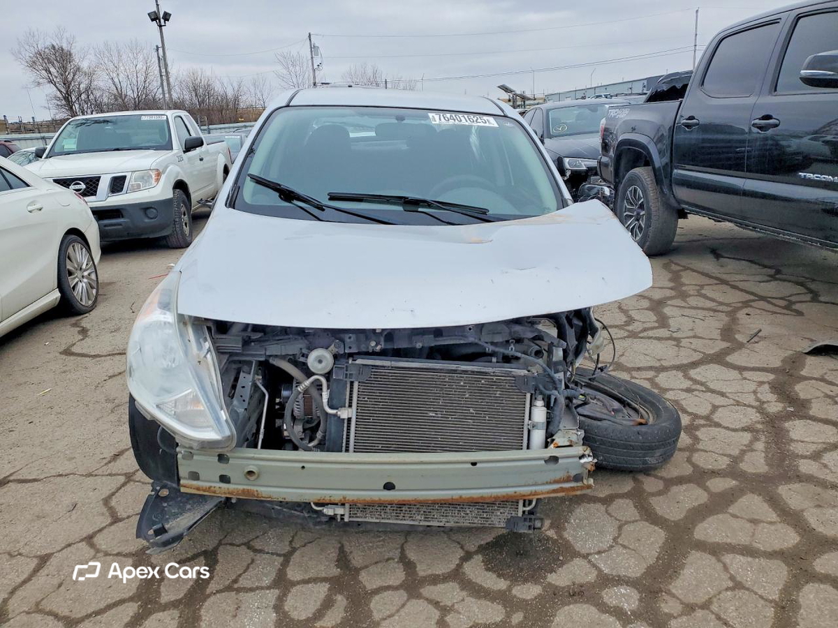 Nissan Versa 2017