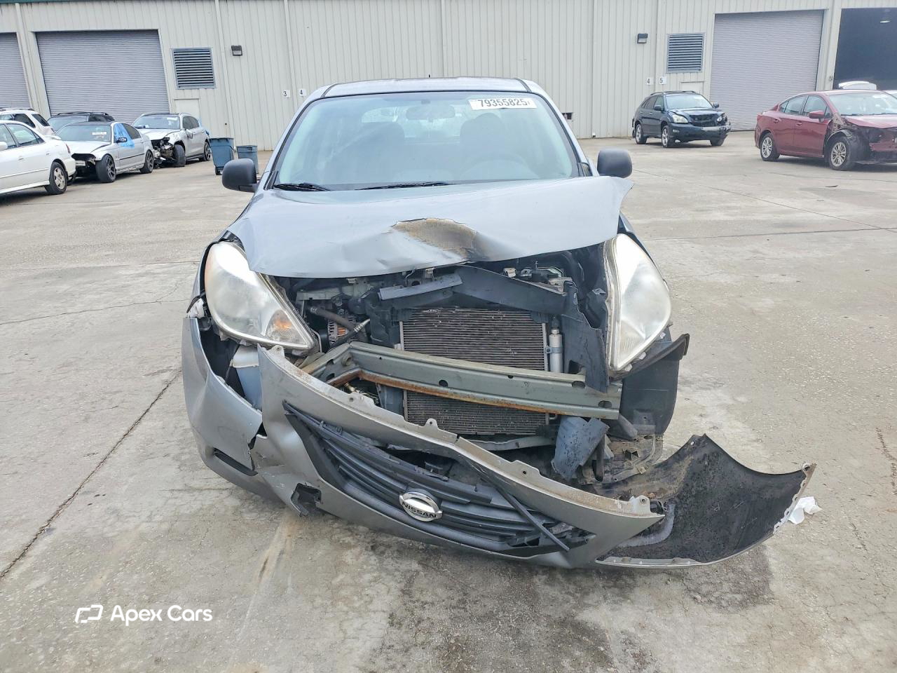 Nissan Versa 2014