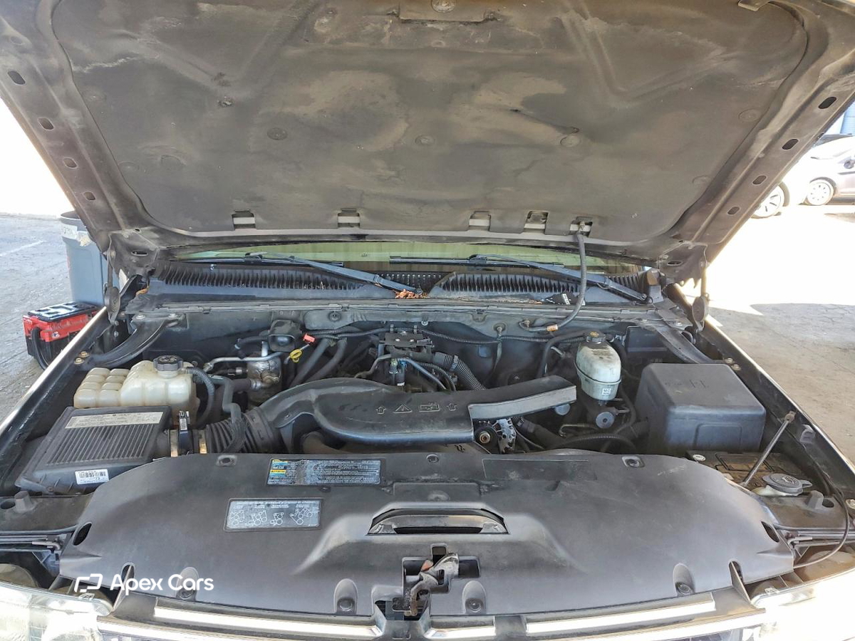 Chevrolet Tahoe 2004