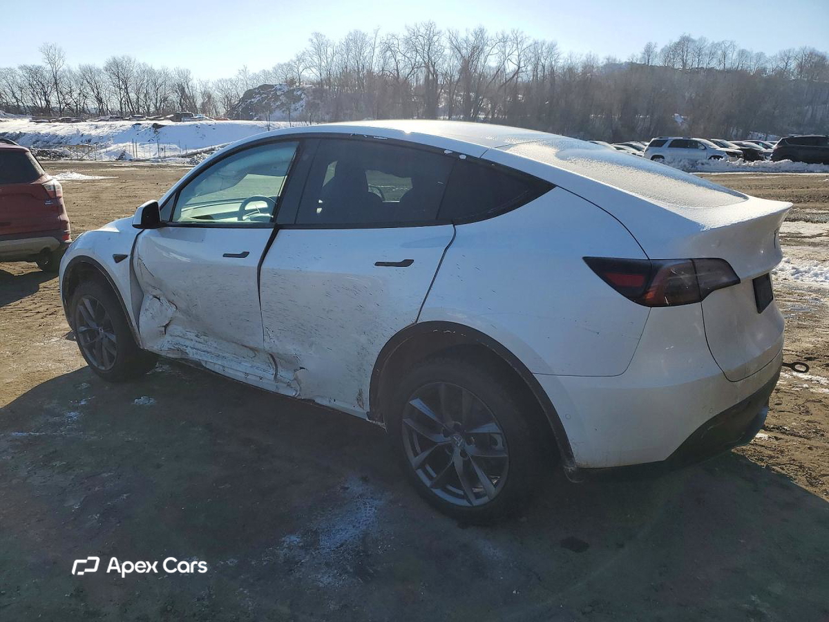 Tesla Model Y 2022