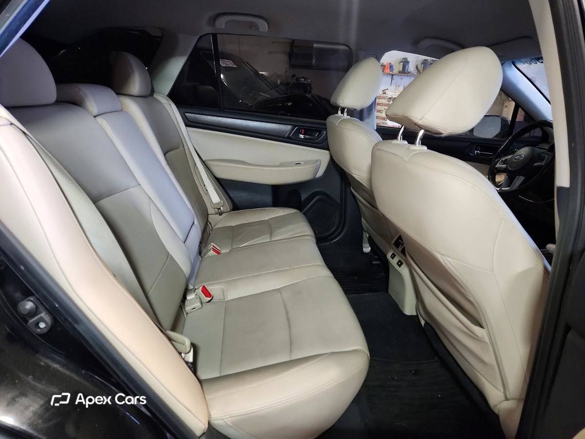 Subaru Outback 2015