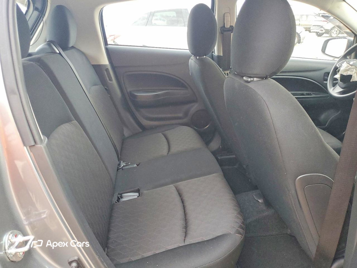 Mitsubishi Mirage 2023