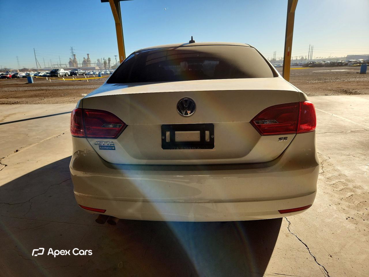 Volkswagen Jetta 2014