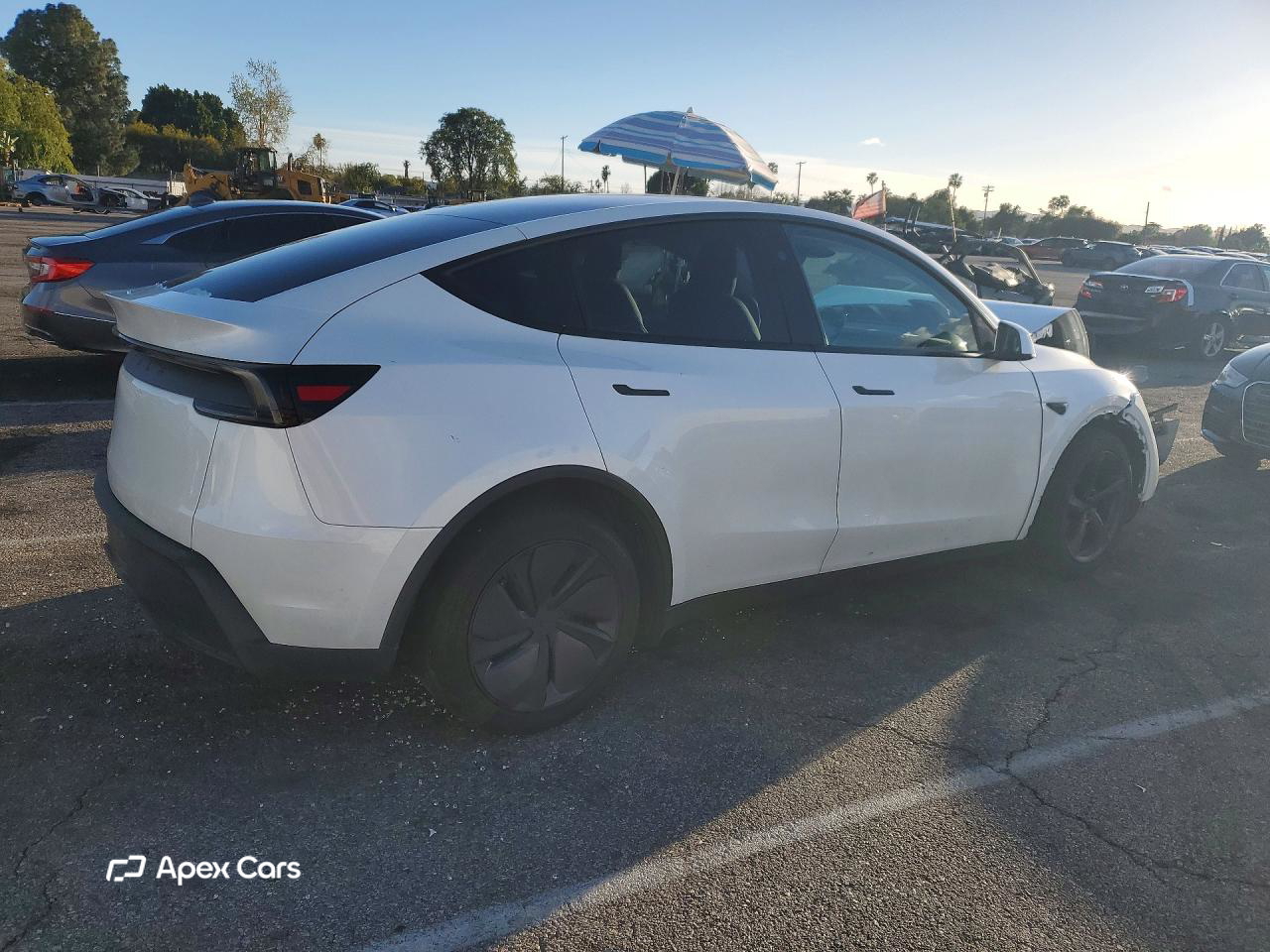 Tesla Model Y 2026
