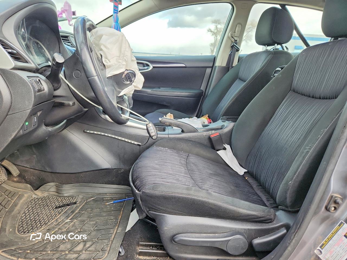 Nissan Sentra 2019