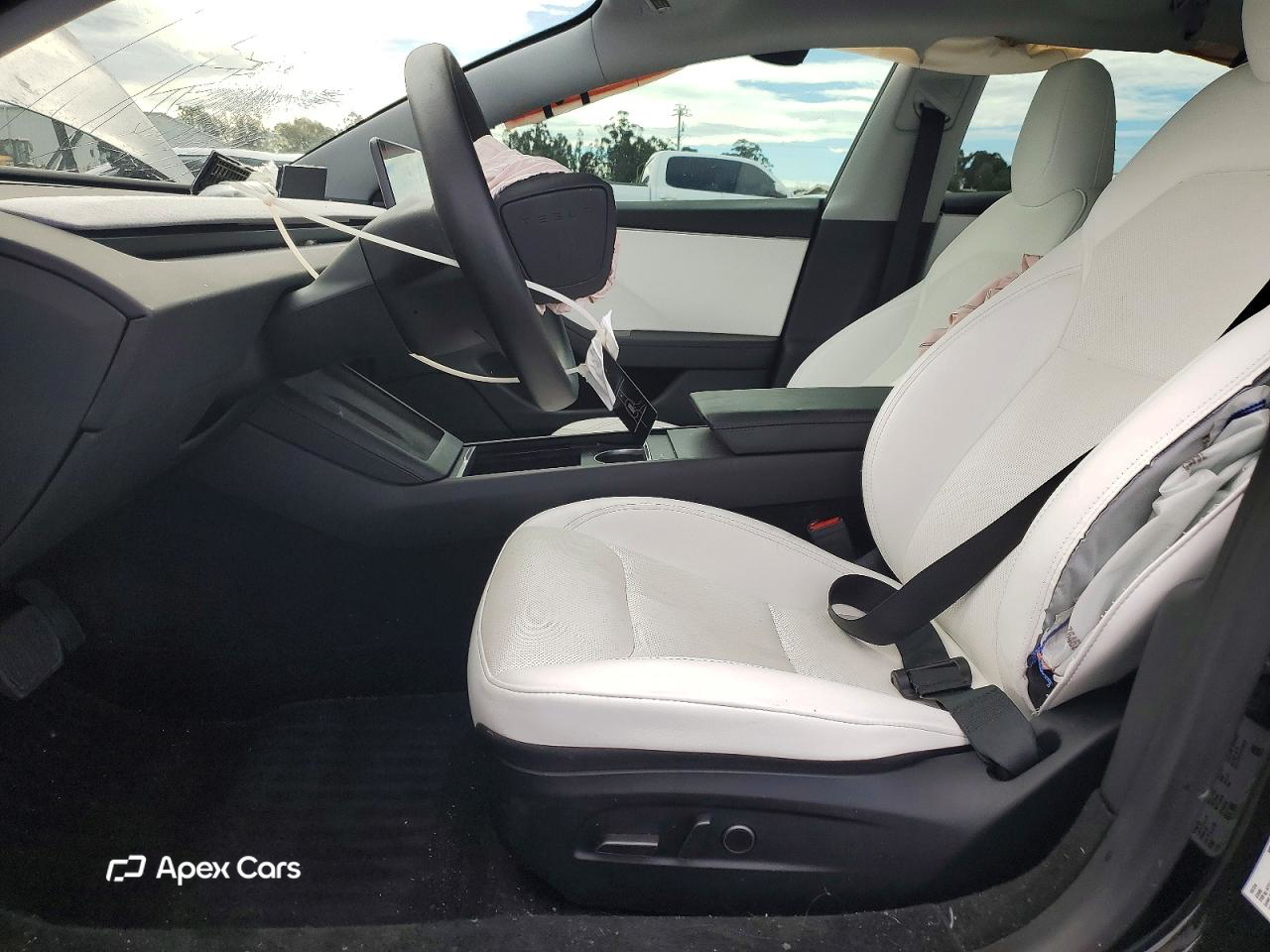 Tesla Model 3 2025