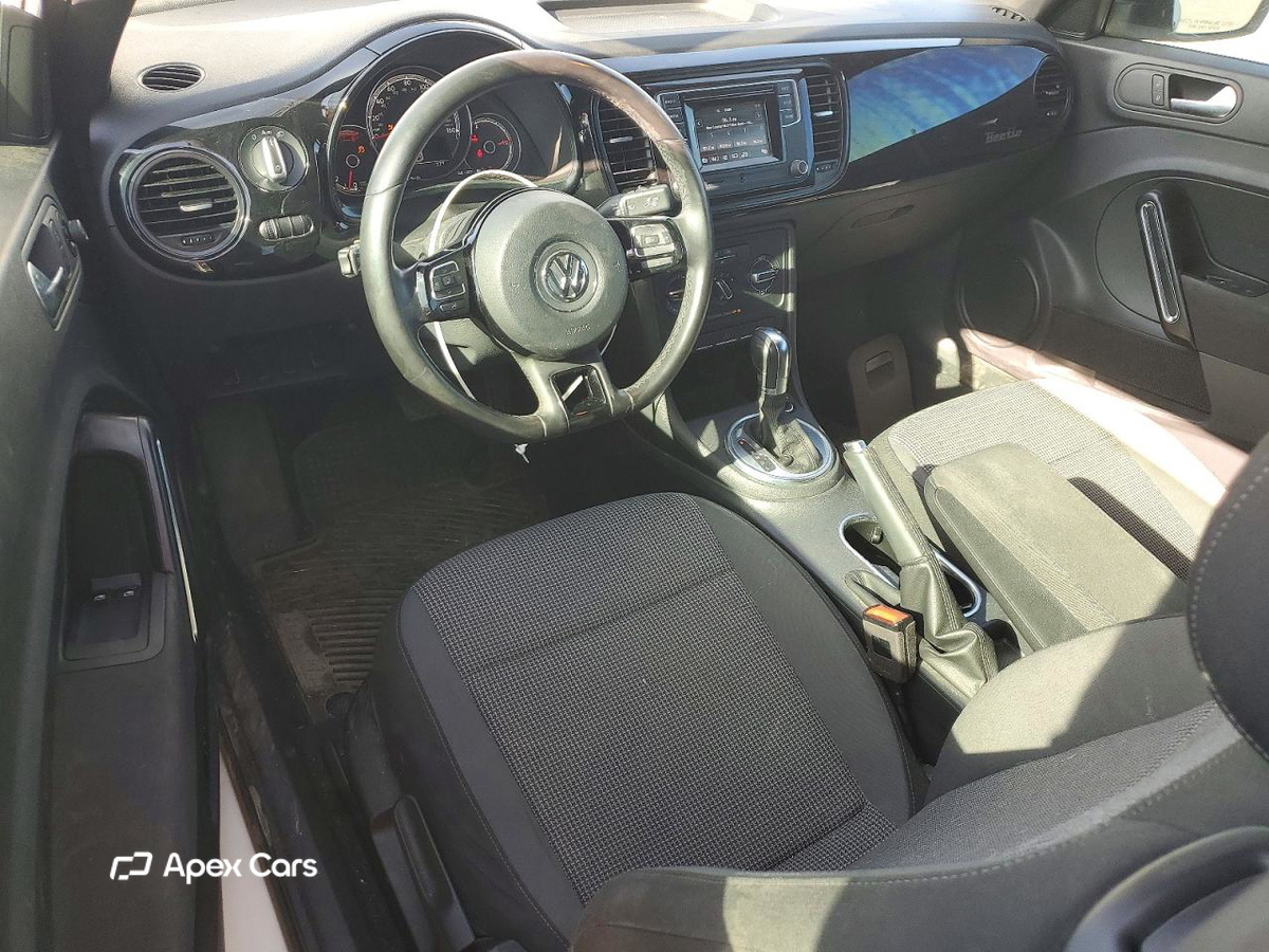 Volkswagen Beetle 2017