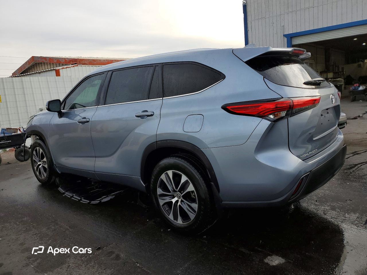 Toyota Highlander 2021