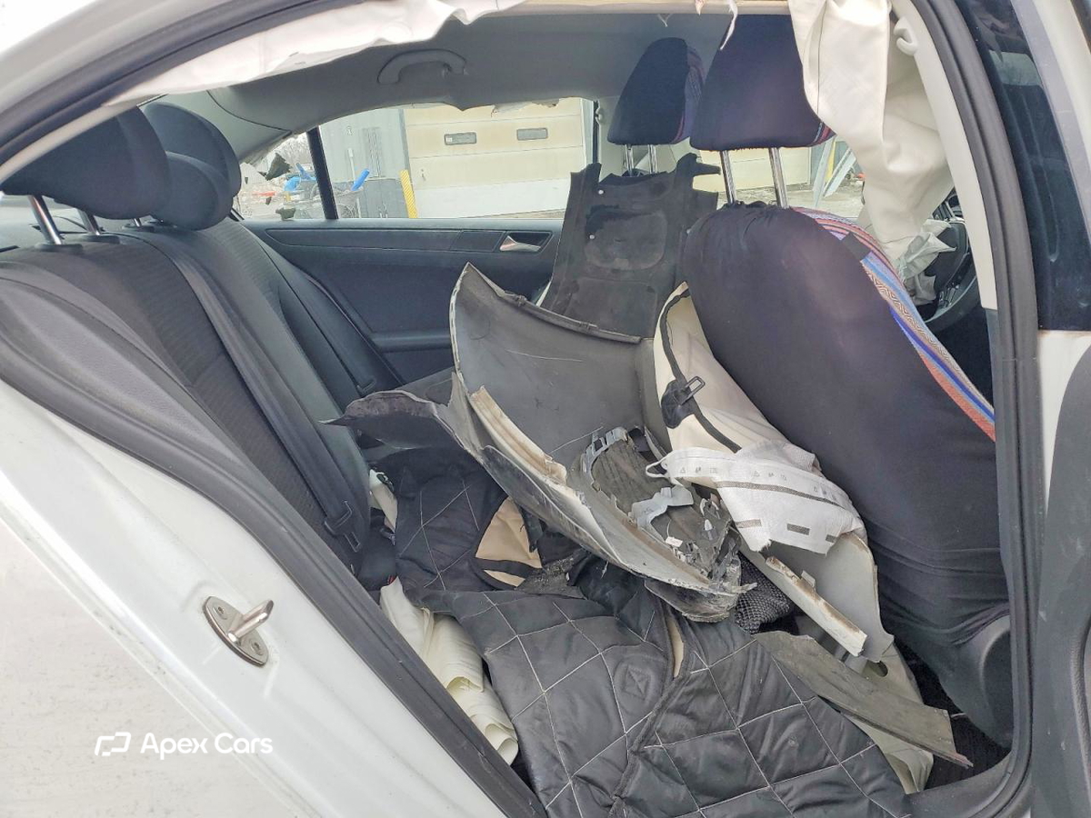 Volkswagen Jetta 2015