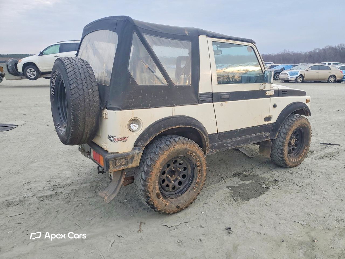Suzuki Samurai 1986