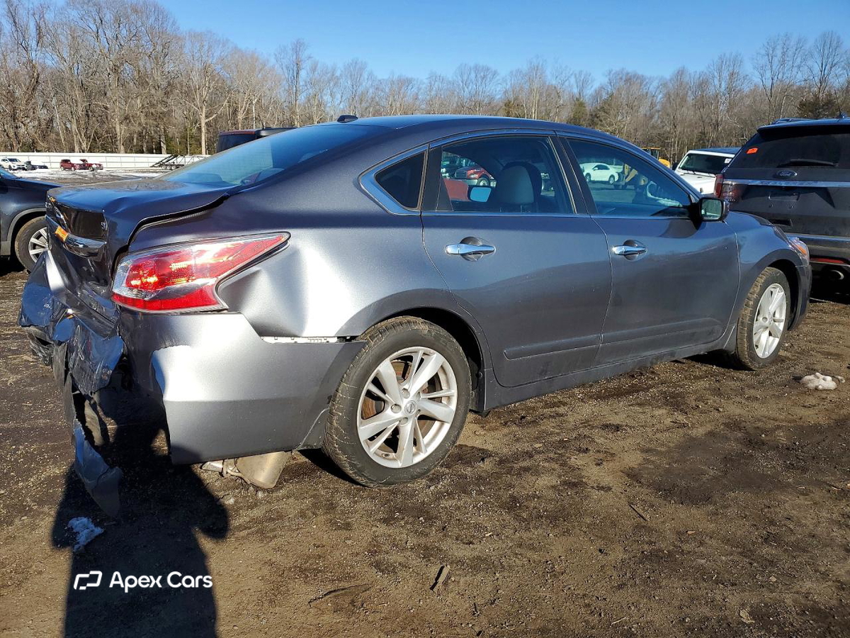 Nissan Altima 2015