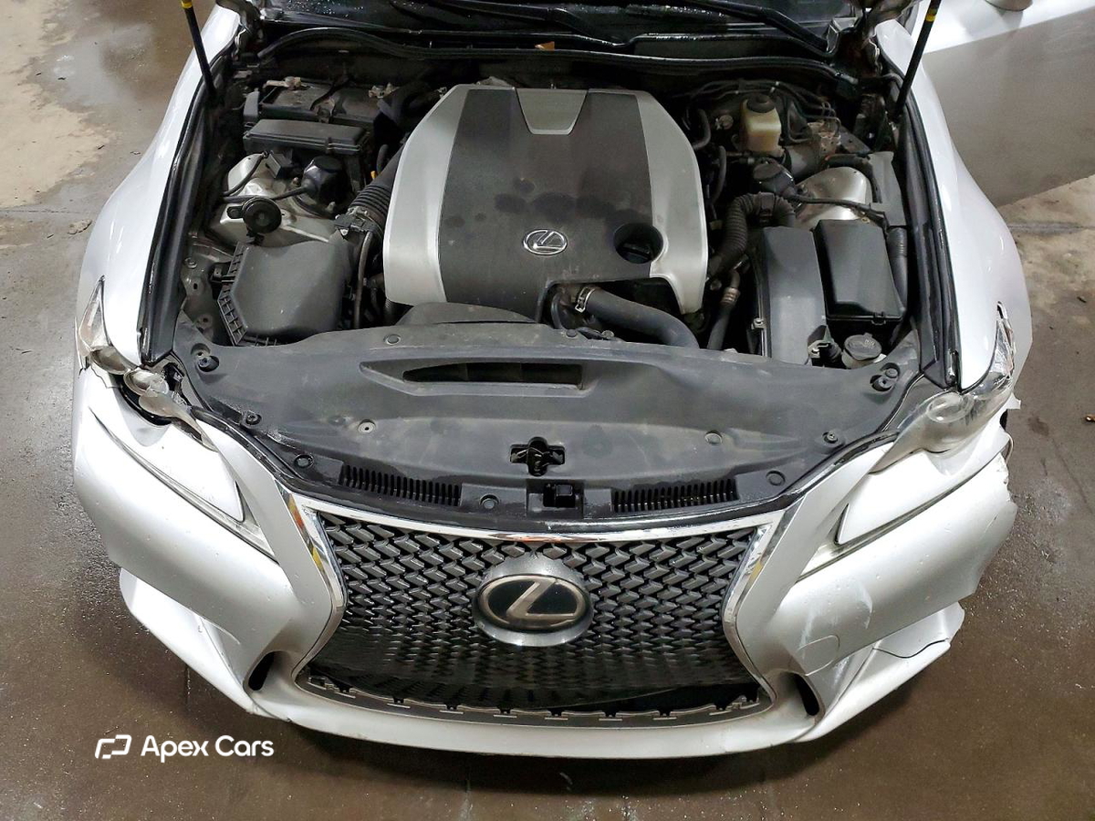 Lexus IS 2015