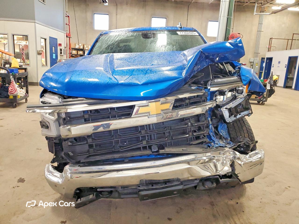 Chevrolet Silverado 2023