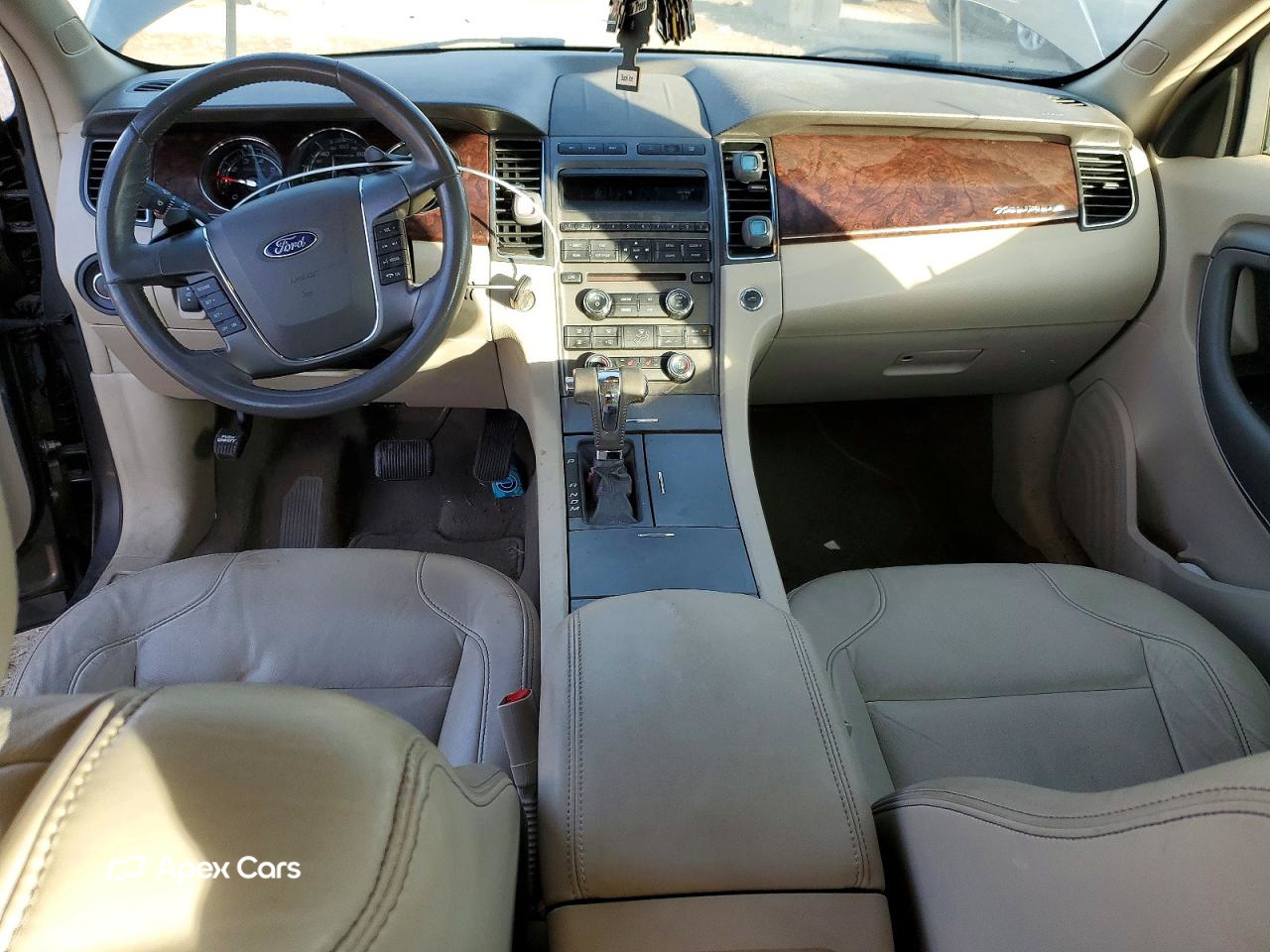 Ford Taurus 2011