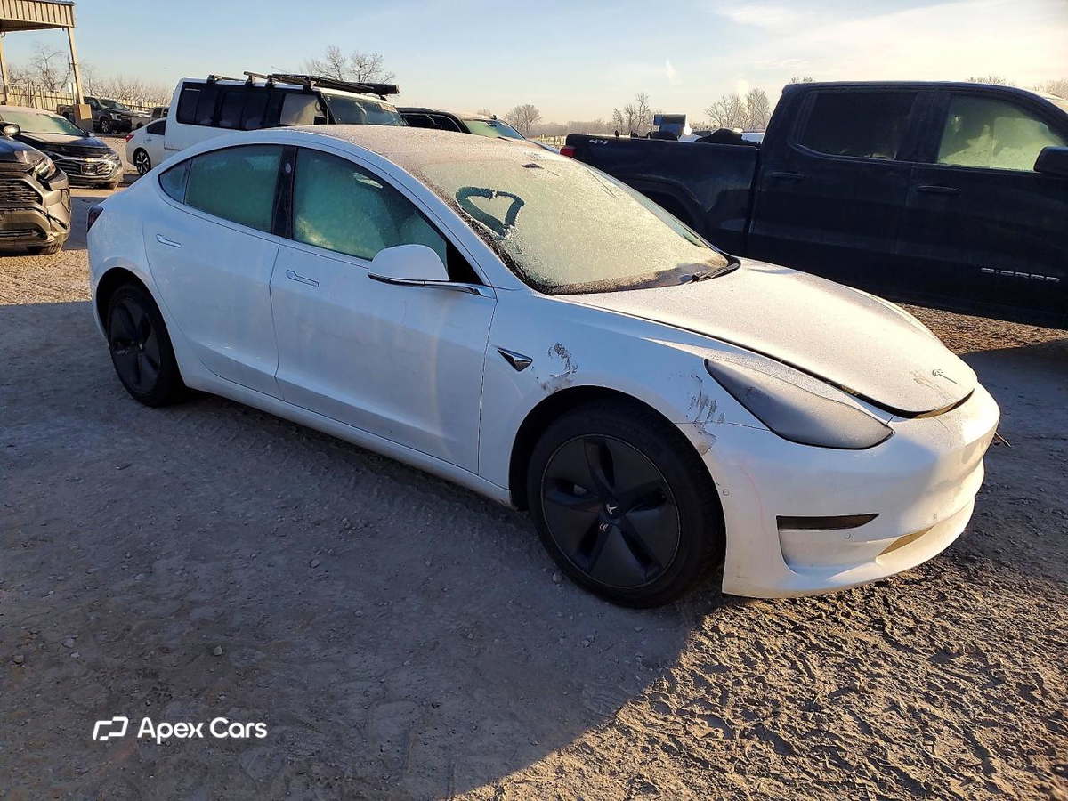 Tesla Model 3 2020