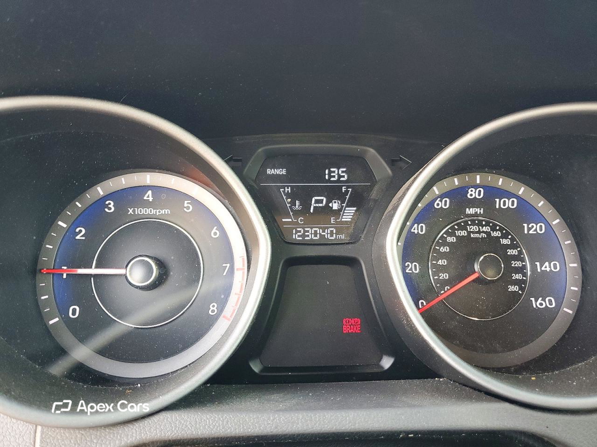 Hyundai Elantra 2014