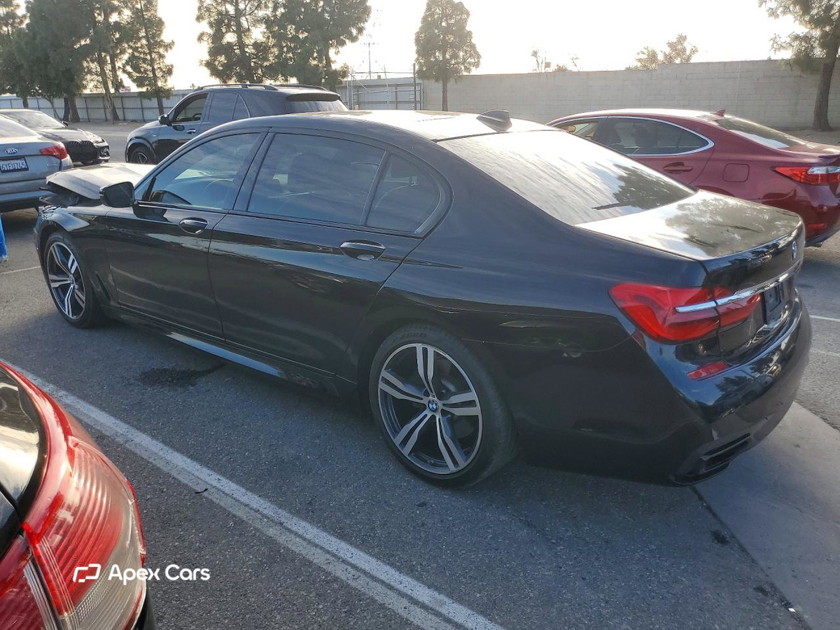BMW Series 7 2019