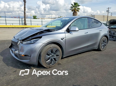 Tesla Model Y 2024 - Zdjęcie 1 z 13